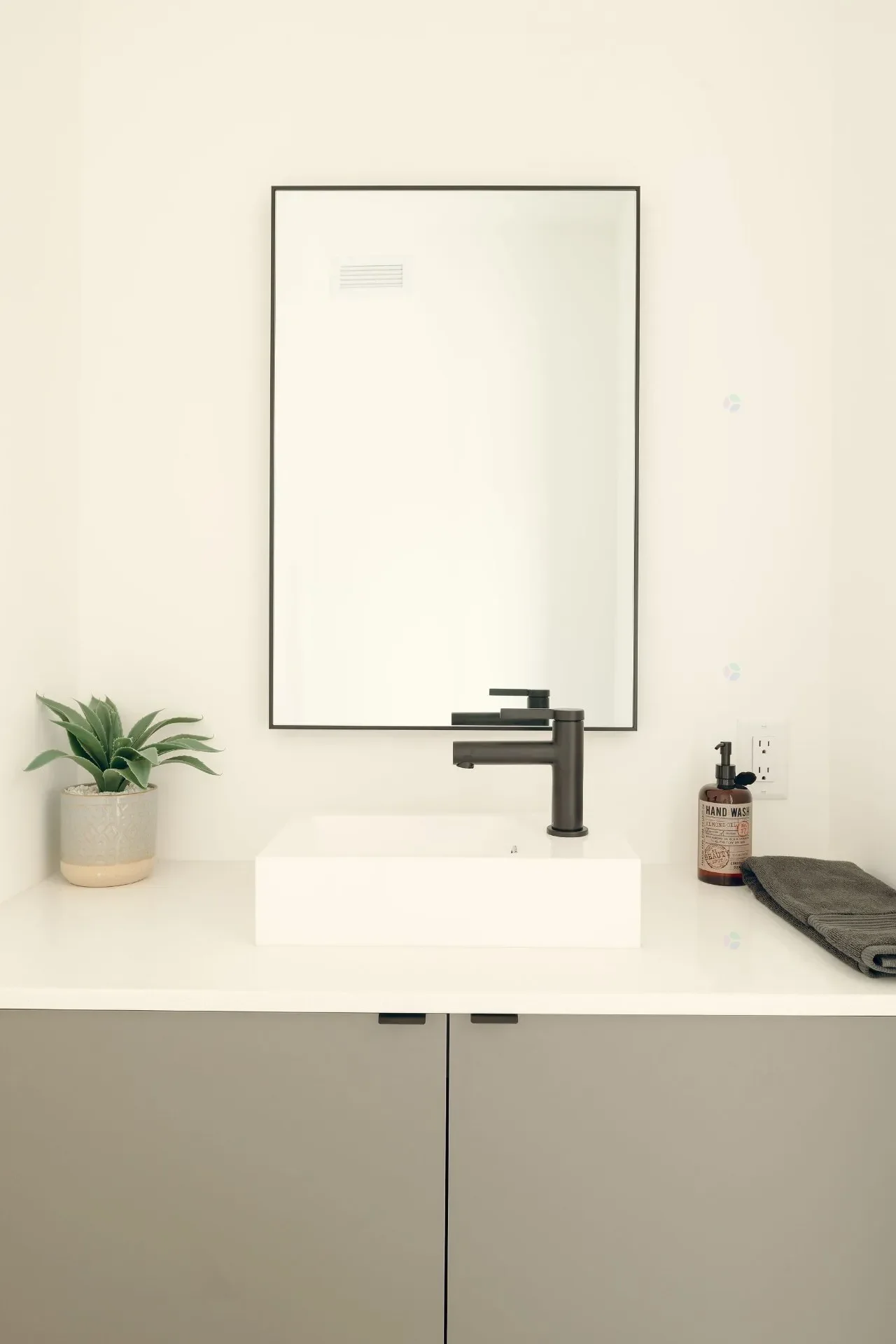 Gallery photo 12