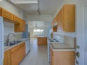 3425 Crawford RD, Spicewood, Texas, United States. - Photo 22