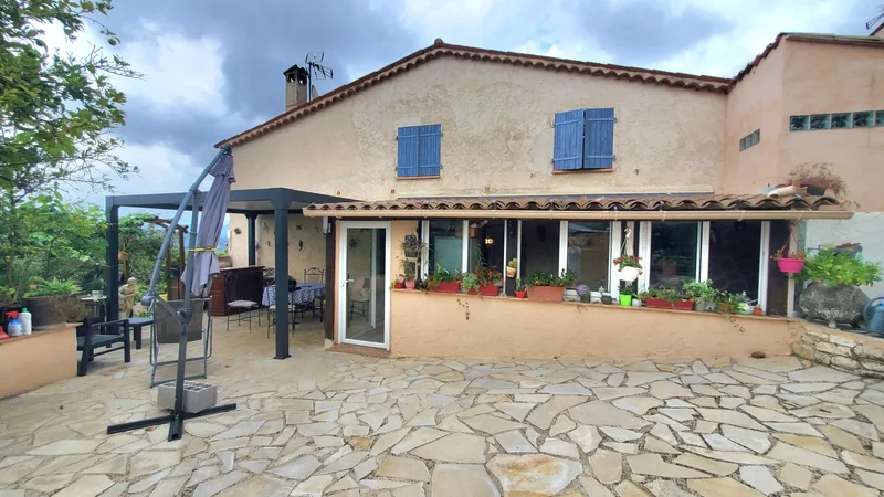 EXCLUSIVE VILLA TANNERON 7P 197.5M² LAND 416M²