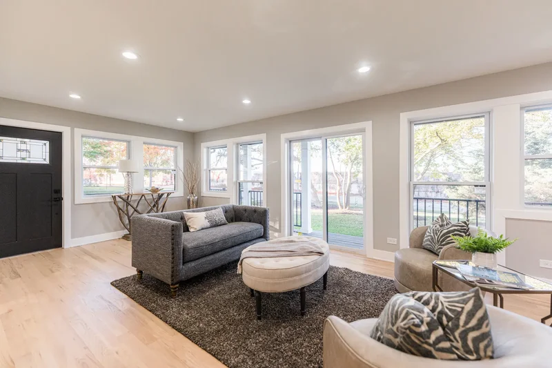 147 W North Avenue, Lombard, Illinois, United States. - Photo 8