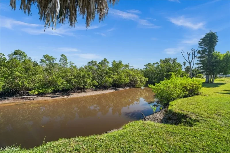 12170 Siesta Drive, Fort Myers Beach, FL 33931, Fort Myers Beach, Florida, United States. - Photo 14