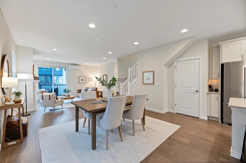 14671 36th Ct NE , Lake Forest Park, WA 98155, Lake Forest Park, Washington, United States. - Photo 8