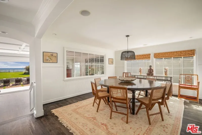 30810 Broad Beach Road, Malibu, California, United States. - Photo 19