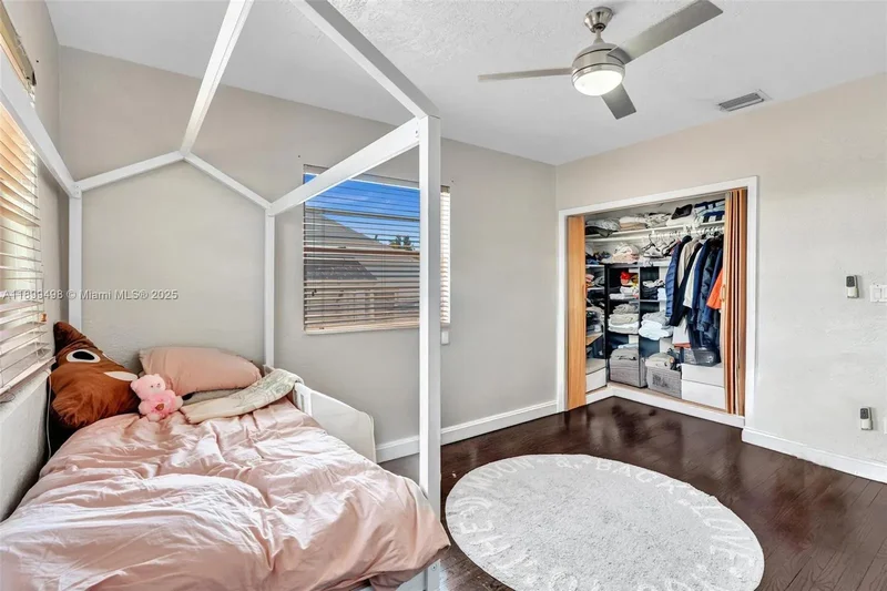 836 W 40th St, Miami Beach, Florida, United States. - Photo 25