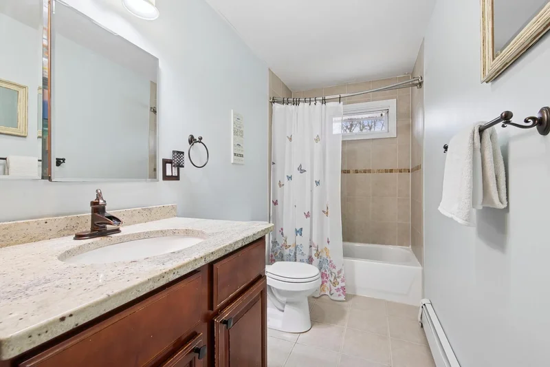 20 Ruth Lane, Ridge, New York, United States. - Photo 31