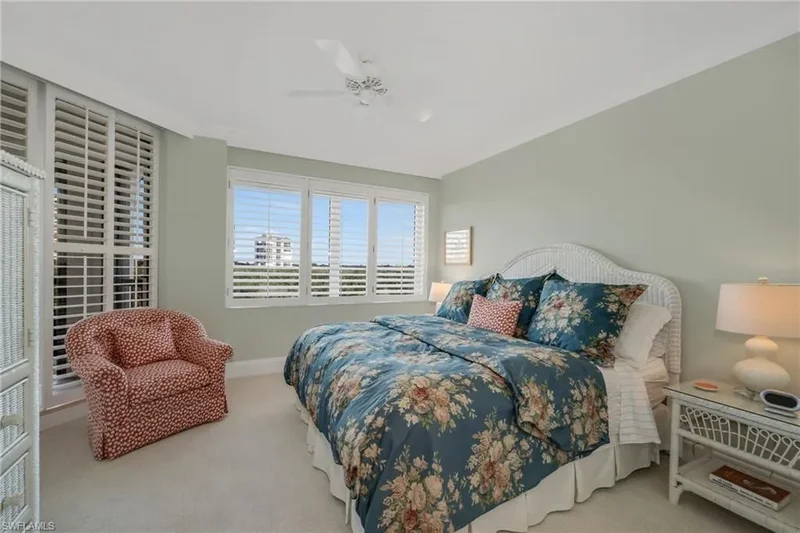 8171 Bay Colony DR #403, Naples, Florida, United States. - Photo 13