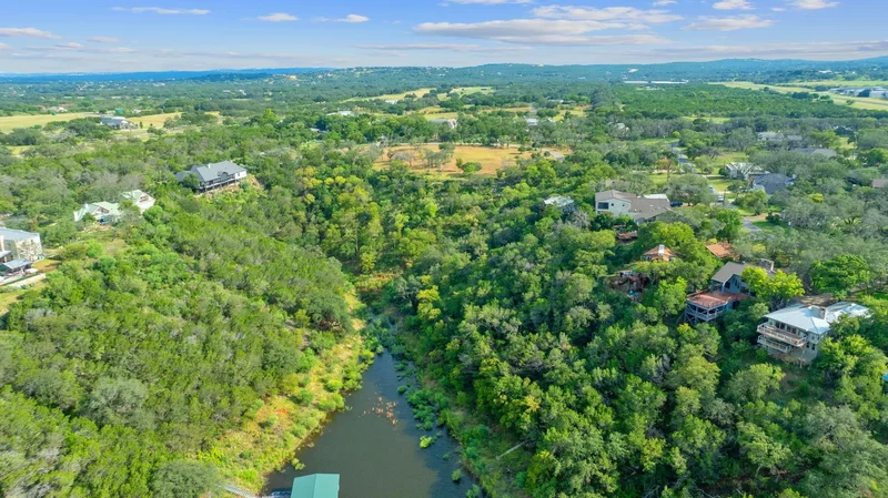 200 Contrails Way - Spicewood, Texas