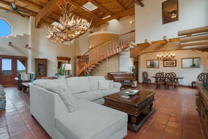 98 La Barbaria Trail, Santa Fe, NM 87505, Santa Fe, New Mexico, United States. - Photo 15
