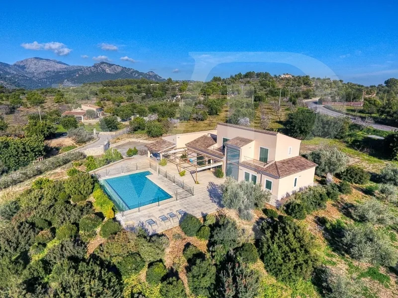 Modern finca masterpiece in Moscari