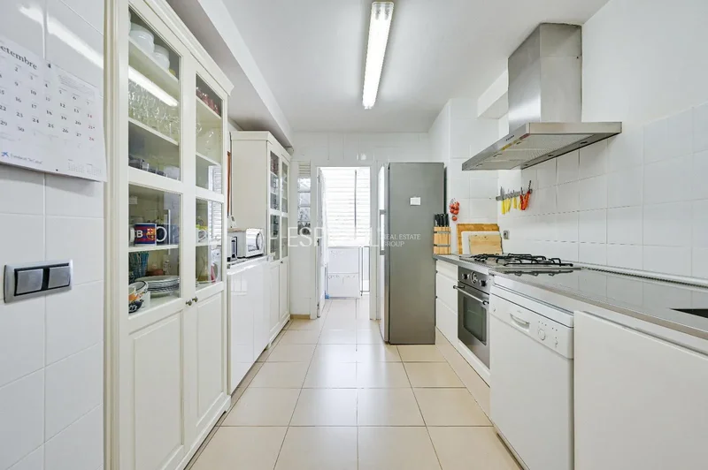 Eixample, Sant Cugat del Vallès, Barcelona, Sant Cugat del Vallès, Eixample, Barcelona, Spain. - Photo 2