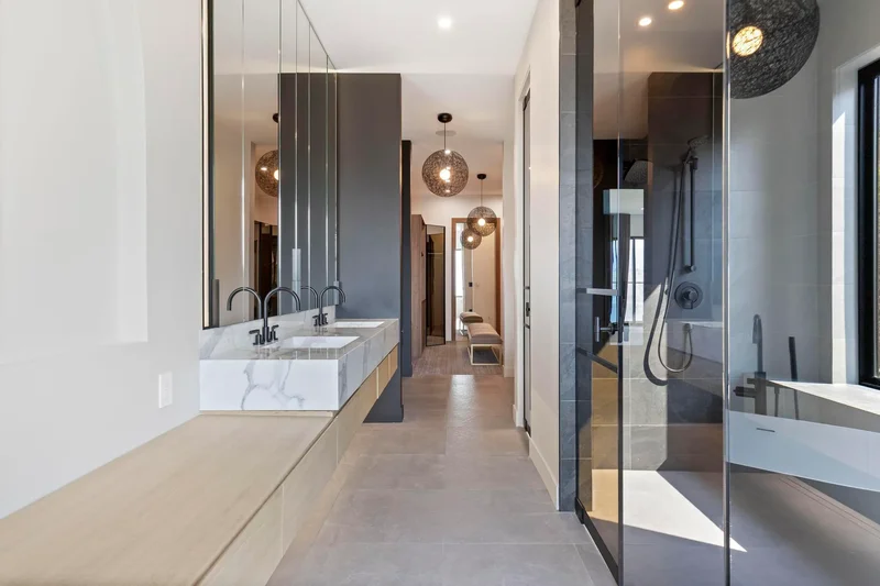 120 Sunset Boulevard, Vernon, BC, CANADA, Vernon, British Columbia, Canada. - Photo 2