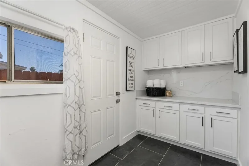 217 N McClay Street, Santa Ana, CA 92701, Santa Ana, California, United States. - Photo 7