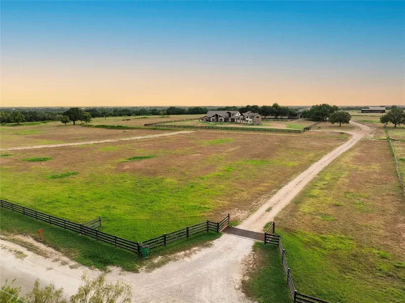 1400 County Road 320, Bertram, TX 78605, Bertram, Texas, United States. - Photo 8
