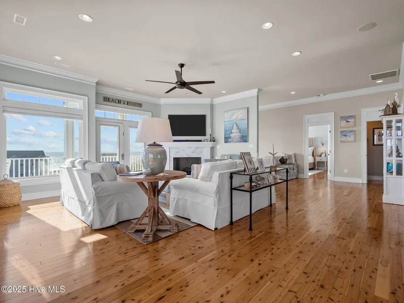 6414 Ocean Drive, Emerald Isle, NC 28594, Emerald Isle, North Carolina, United States. - Photo 24