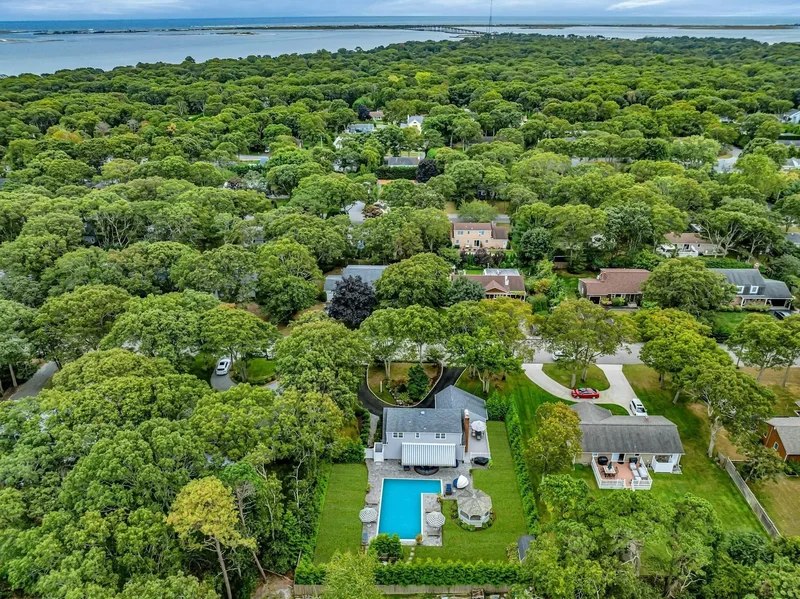 17 Lovell Rd, Hampton Bays, New York, United States. - Photo 43