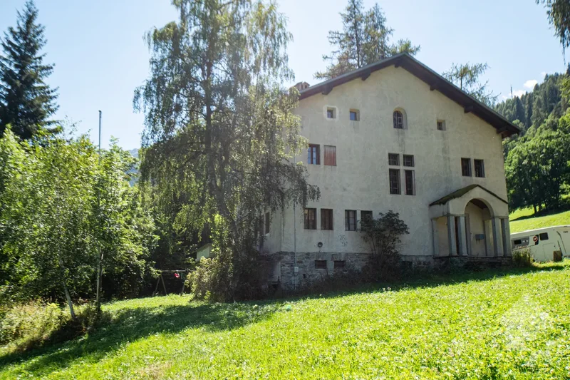 Majestic holiday home - group accommodation