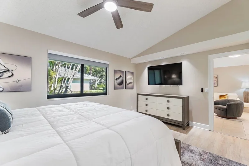 212 Club Drive , Palm Beach Gardens, FL 33418, Palm Beach Gardens, Florida, United States. - Photo 30