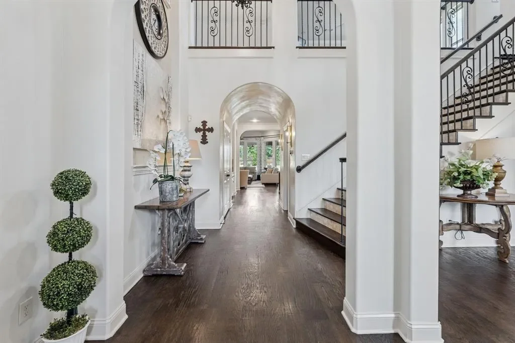5803 Chalford Common, Colleyville, Texas, United States. - Photo 2