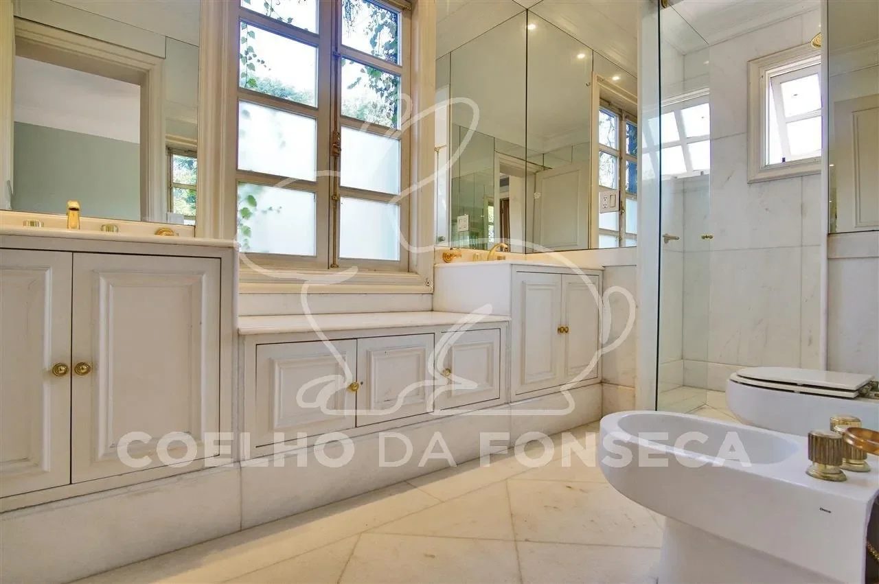 Gallery photo 3