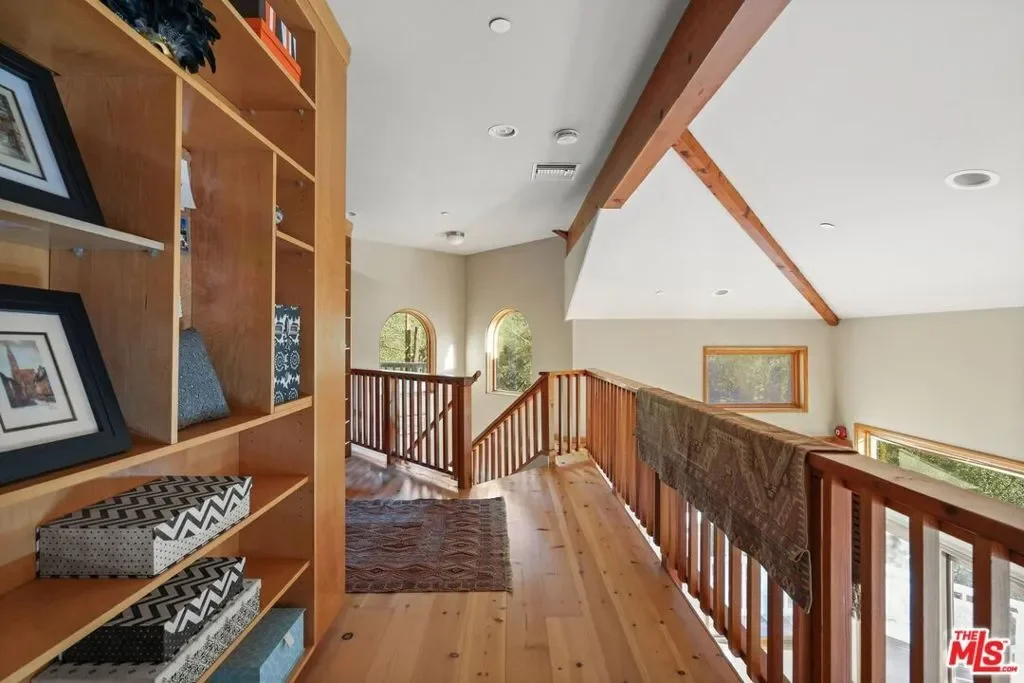 774 Old Topanga Canyon Road, Topanga, California, United States. - Photo 22