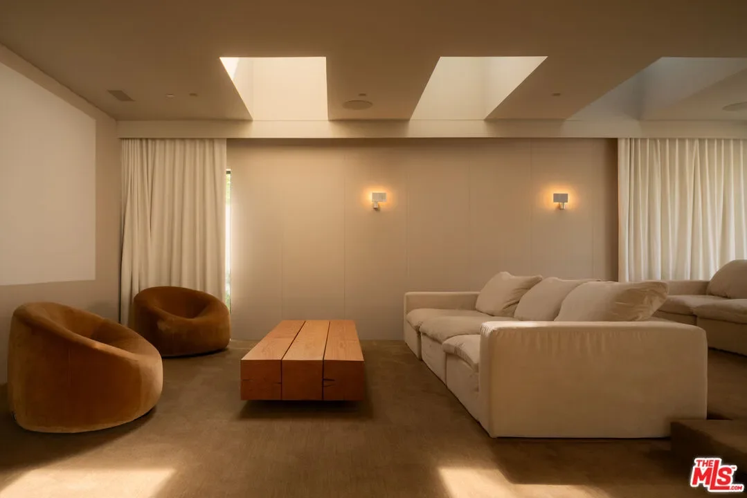 410 Doheny Rd, Beverly Hills, California, United States. - Photo 3