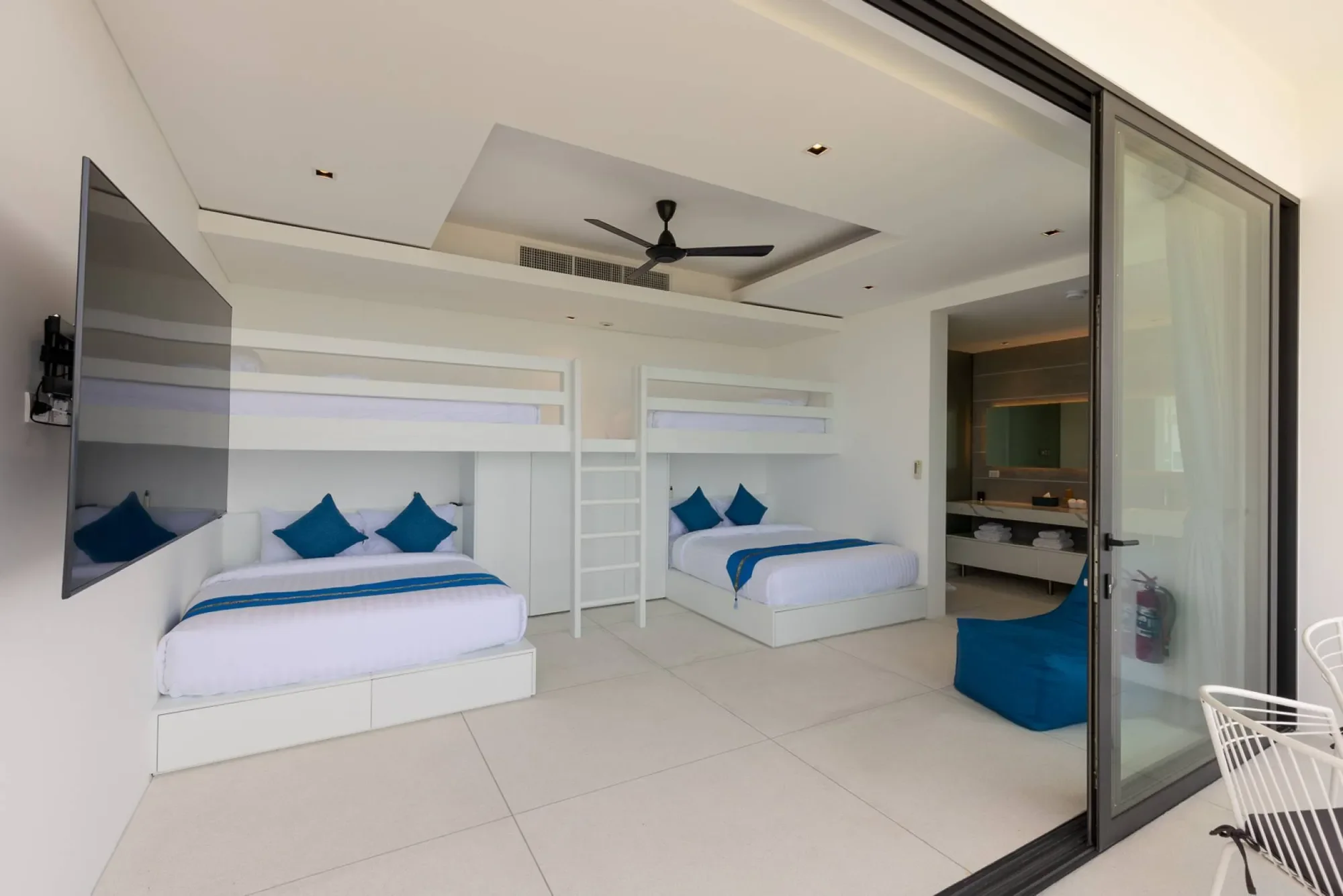 Gallery photo 5