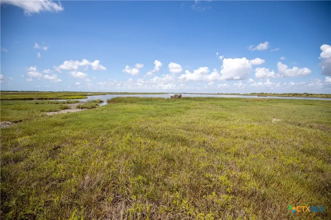 602-698 Cape Velero Drive, Rockport, TX 78382, Rockport, Texas, United States. - Photo 9
