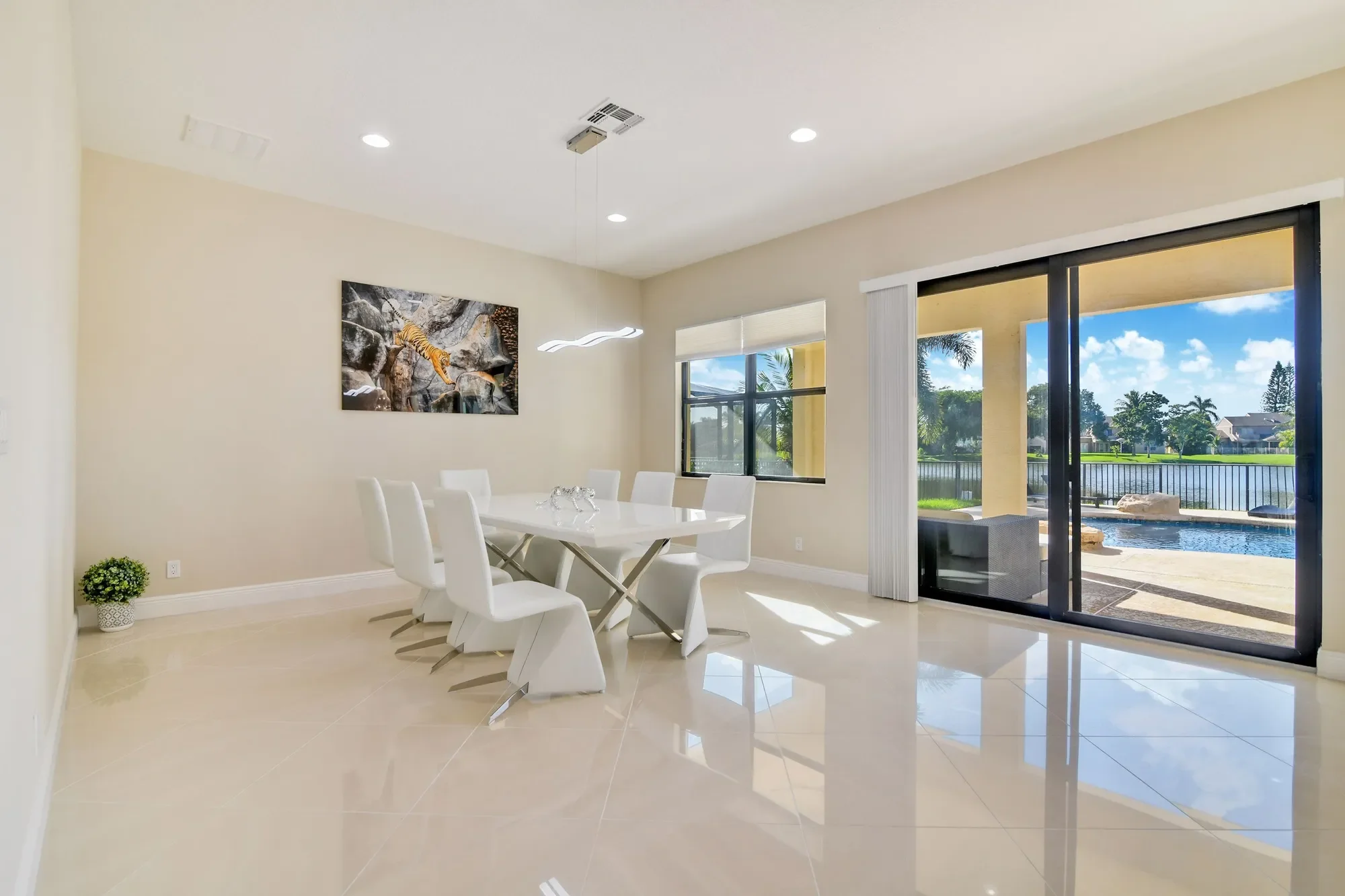 Gallery photo 2