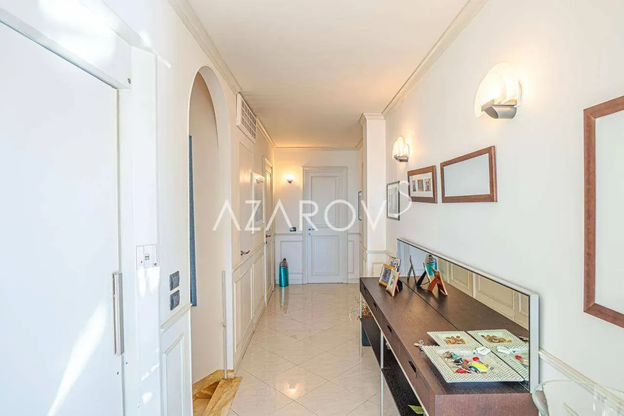Gallery photo 11