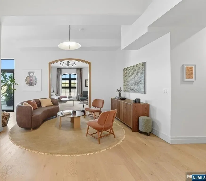 Gallery photo 10