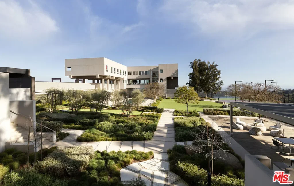 15210 Antelo Place, Los Angeles, California, United States. - Photo 31