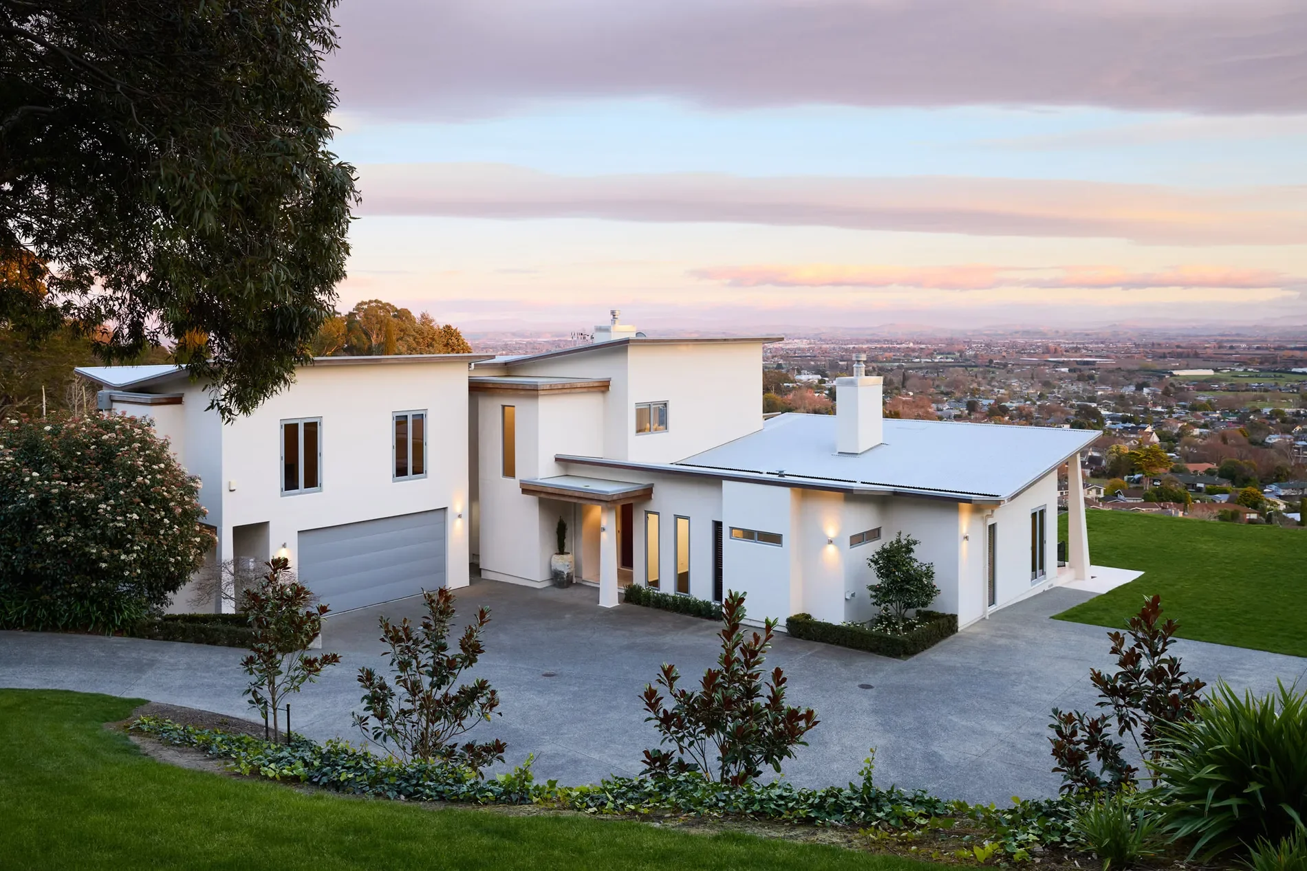 Exterior photo 12