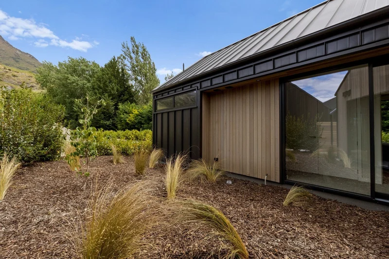 4 Carrick Lane Kawarau Heights, Queenstown, OTA 9304, Queenstown, Otago, New Zealand. - Photo 16