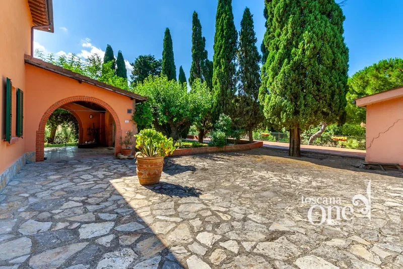 Via Bugallo, Toscana, Tuscany, Italy. - Photo 19