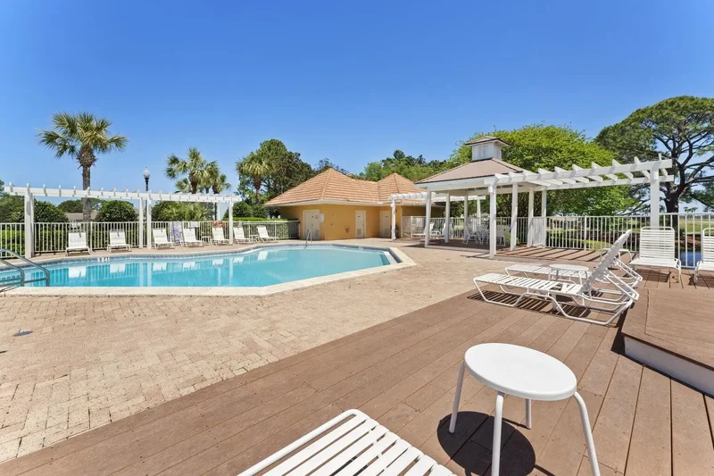 Miramar Beach, Florida, United States. - Photo 31