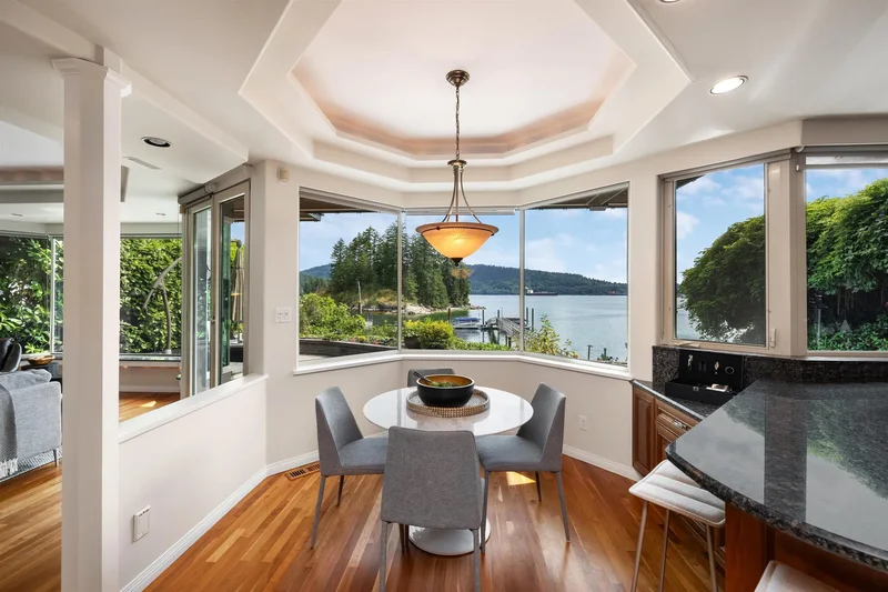 4625 Strathcona Road, North Vancouver, British Columbia, Canada. - Photo 3