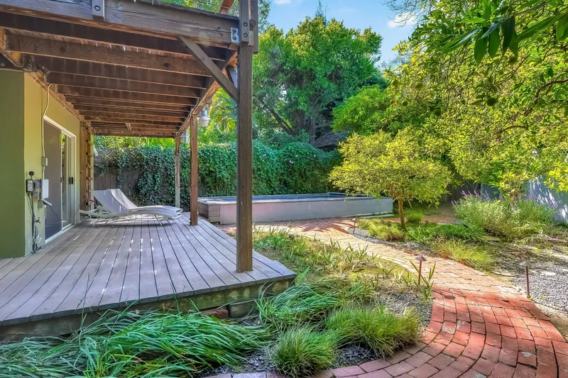 14903 Valley Vista Boulevard, Shermanoaks, CA 91403, Los Angeles, California, United States. - Photo 15