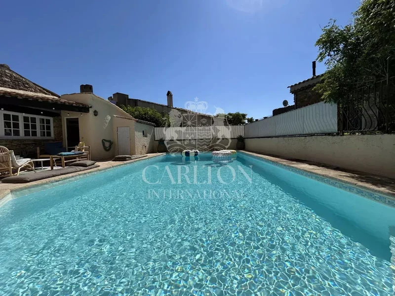 La Garde-Freinet, Provence-Alpes-Côte d'Azur, France. - Photo 12