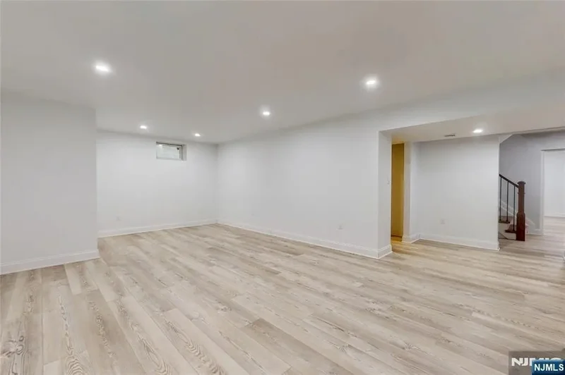 19 Meadowbrook Road, Upper Saddle River, NJ, 07458, USA, Saddle River, New Jersey, United States. - Photo 19