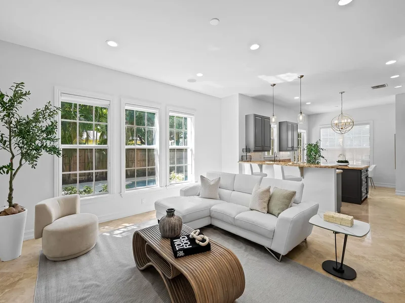 810 SE 5th Ct, Fort Lauderdale, Florida, United States. - Photo 8