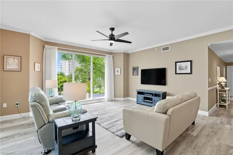 4183 Bay Beach LN, Fort Myers Beach, Florida, United States. - Photo 28