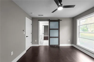 Thumbnail 25