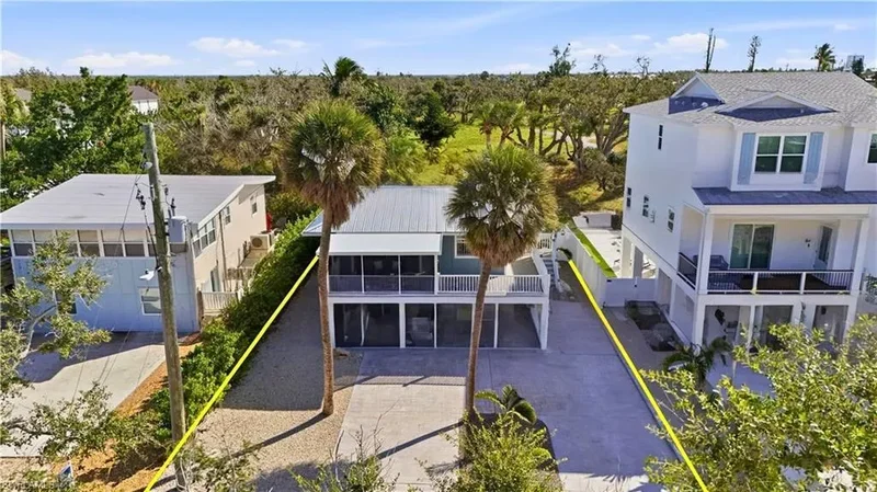114 Lovers LN, Fort Myers Beach, Florida, United States. - Photo 19