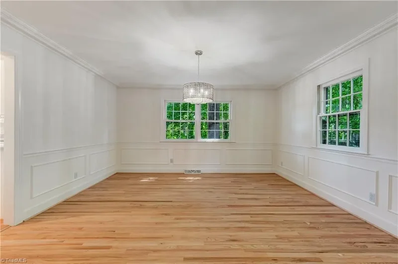 42 Kemp Road E, Greensboro, North Carolina, United States. - Photo 10