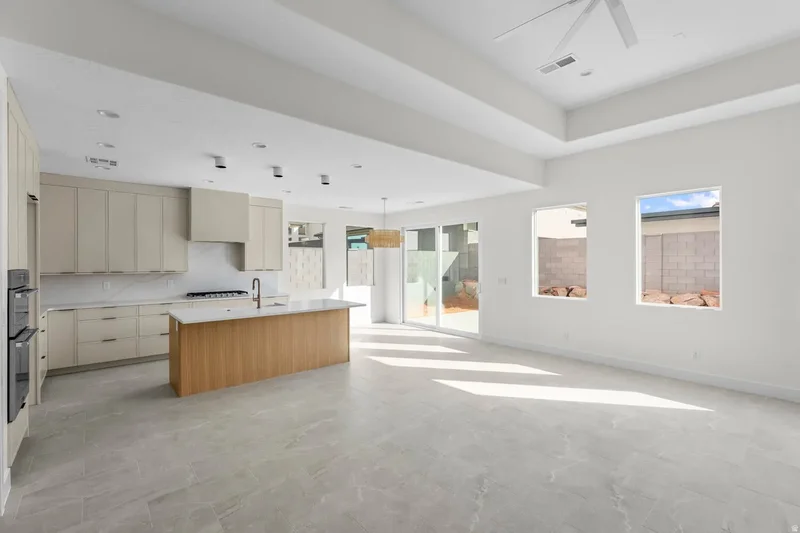 4855 W 1930 S, Hurricane, Utah, United States. - Photo 50