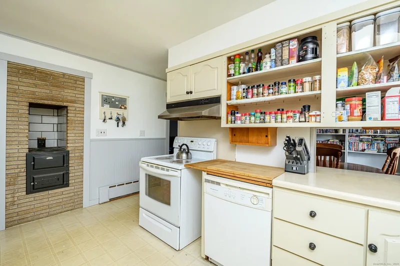 1436 North Road, Killingly, Connecticut, United States. - Photo 14