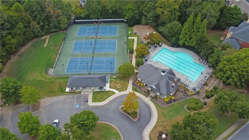 1502 Menlo Drive NW, Kennesaw, Georgia, United States. - Photo 31