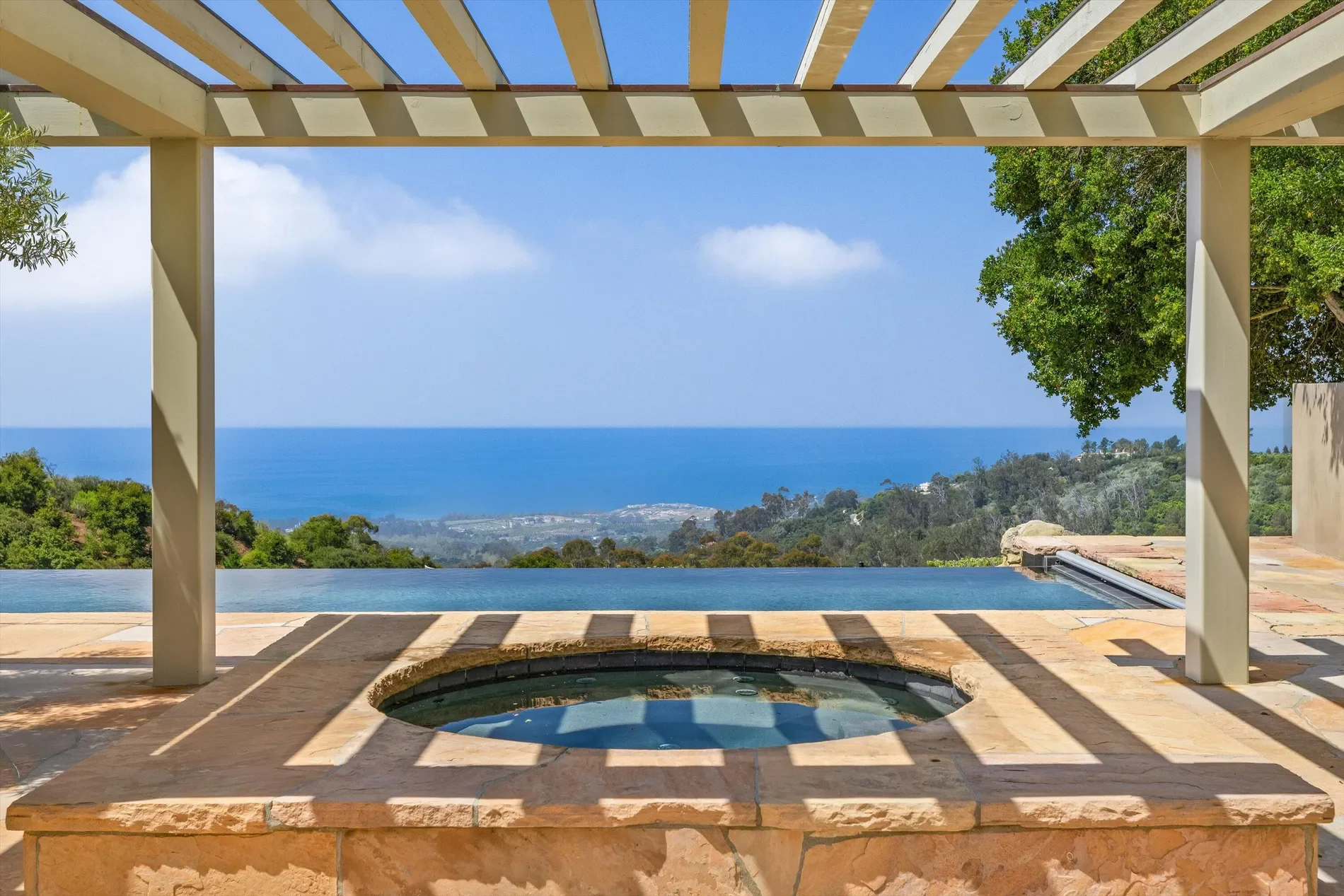 892 Toro Canyon Road, Carpinteria, California, United States. - Photo 30