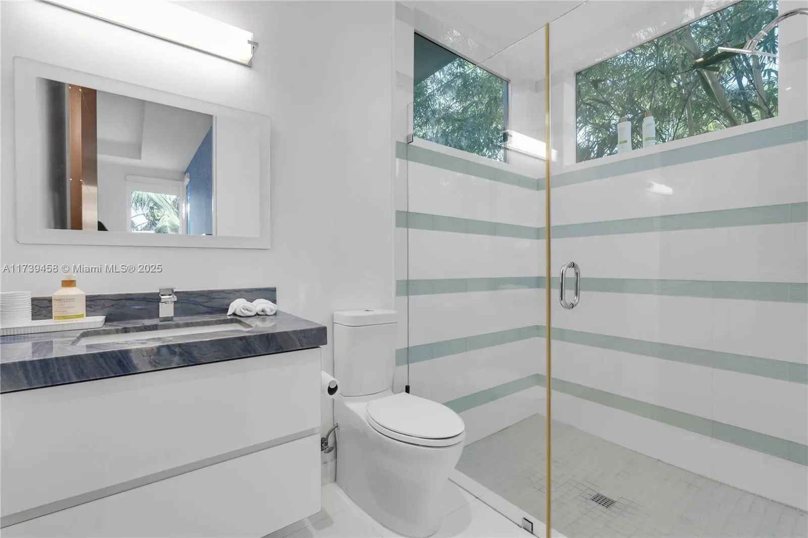 300 Royal Plaza Dr, Fort Lauderdale, Florida, United States. - Photo 41