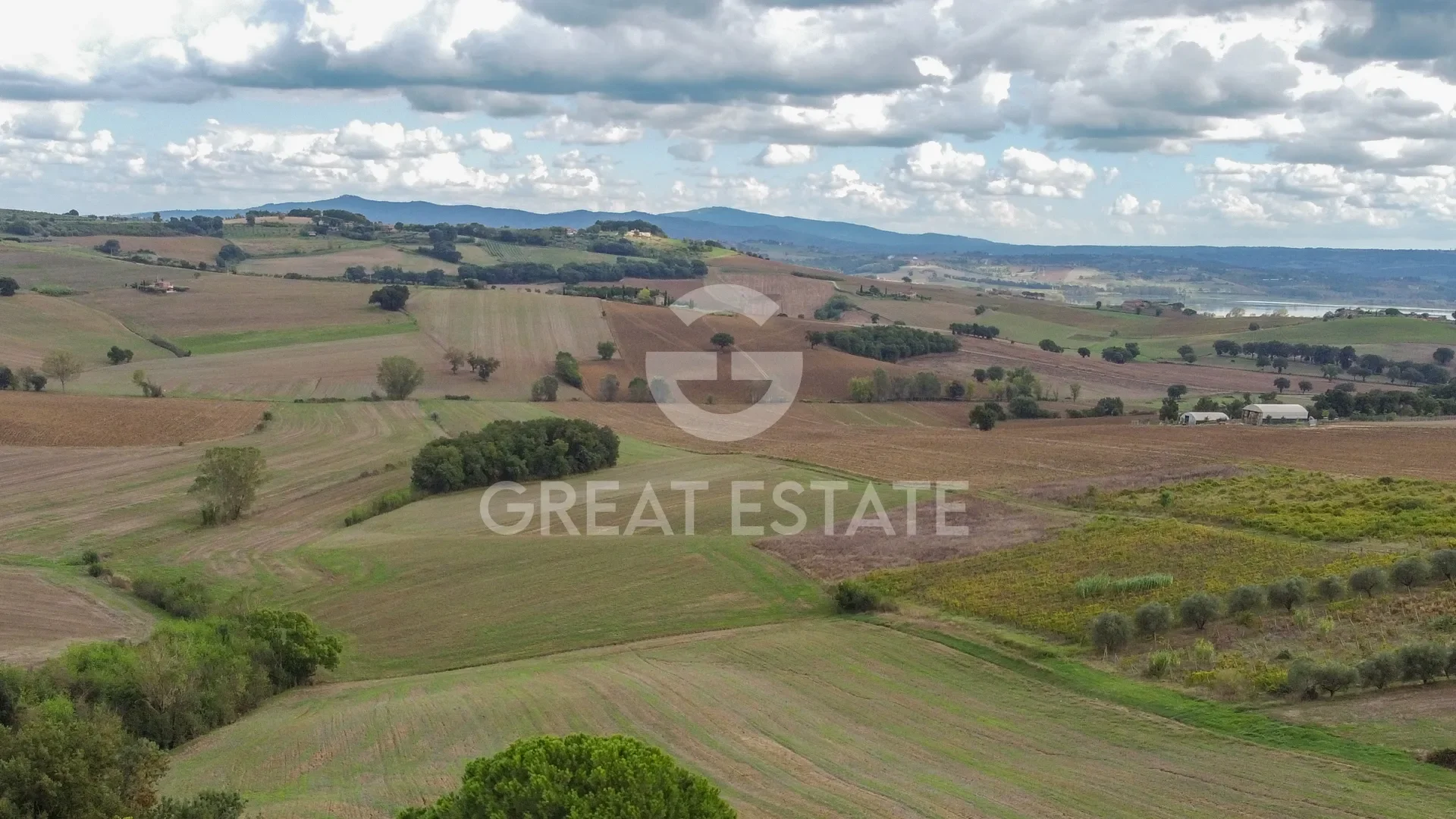 Umbria, Castiglione del Lago, Umbria, Italy. - Photo 36